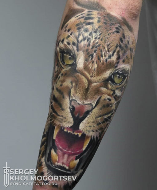 тату в стиле realism, colortattoo, мастер Сергей Холмогорцев